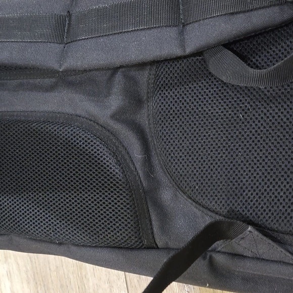 NWOT Herschel Supply Co. Black Backpack with Checkered Straps - Picture 10 of 12